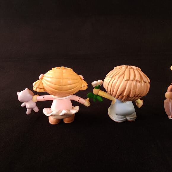 Vintage Bumpkins Lot 4 Girl & Boy 2.5" Toy Figure Fabrizio George Good 1985 PVC - Picture 5 of 11